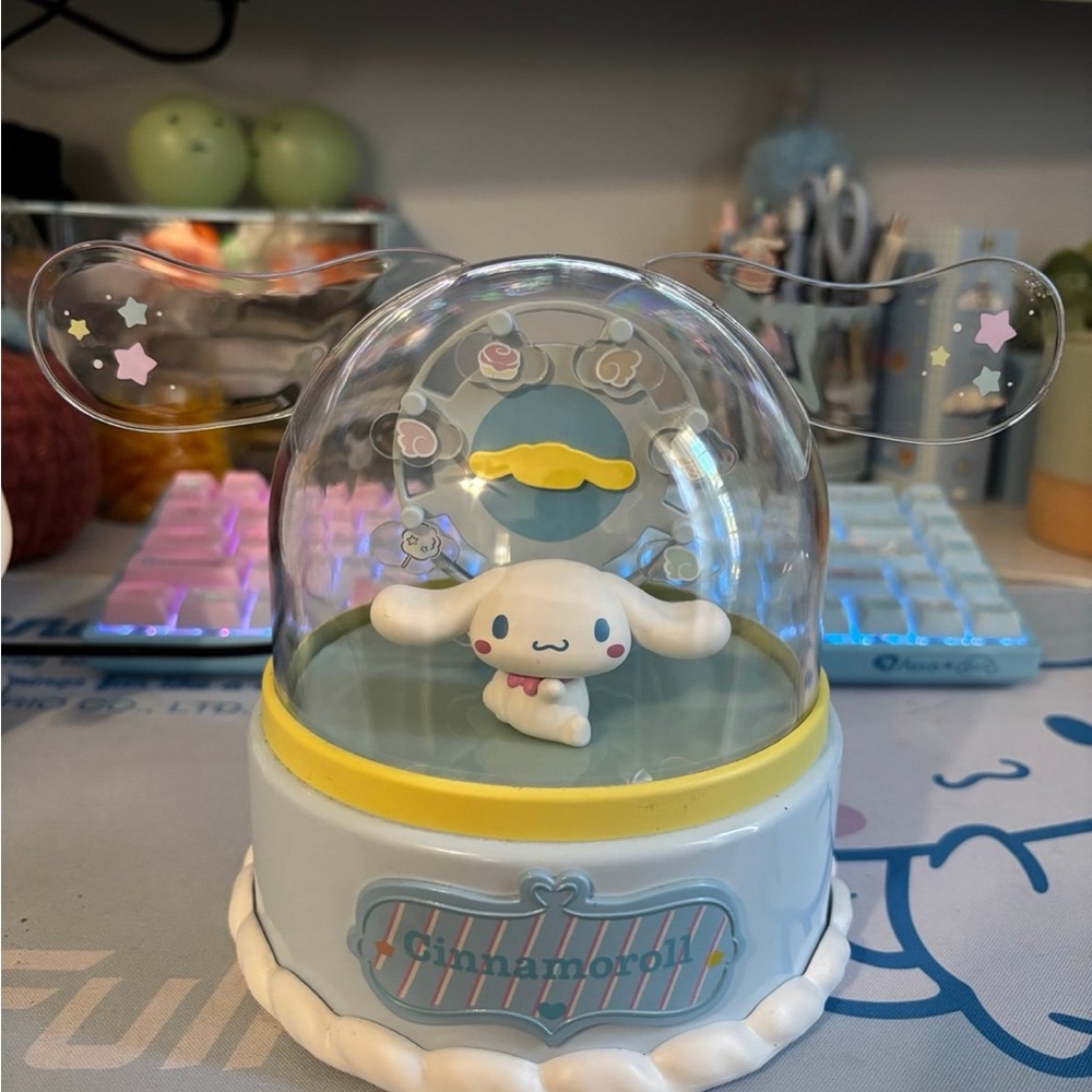 Sanrio Cinnamoroll Wishing Lamp. brand new in box